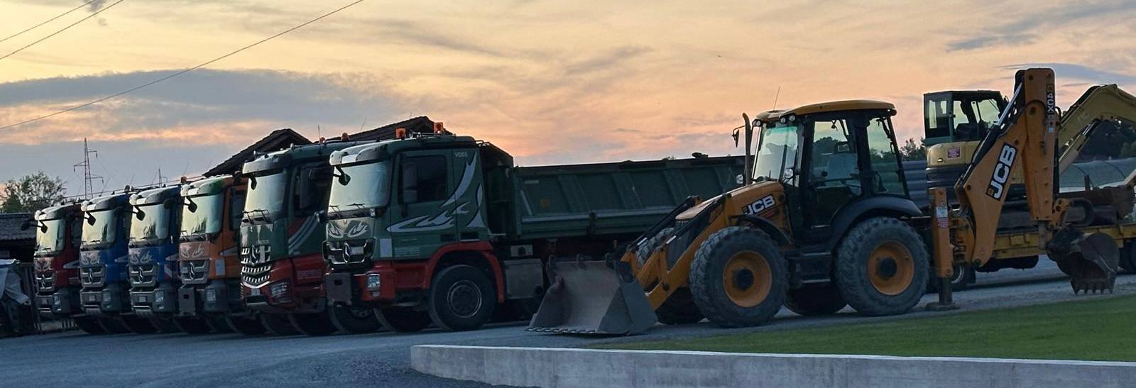 Vozni park kamiona i radnih strojeva